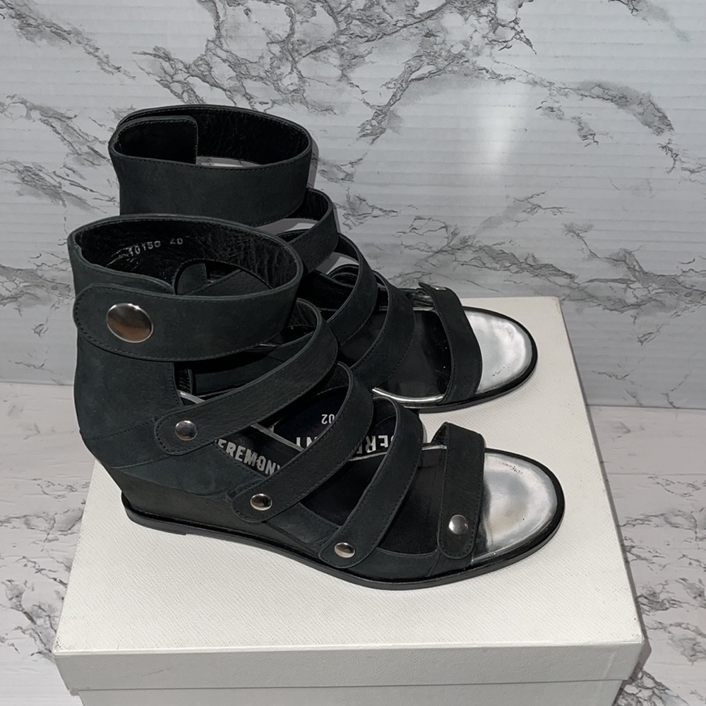 OPENING CEREMONY NUBK OLIVIA WEDGE STRAPPY SHOE WOMENS SIZE 10 WORN ONCE